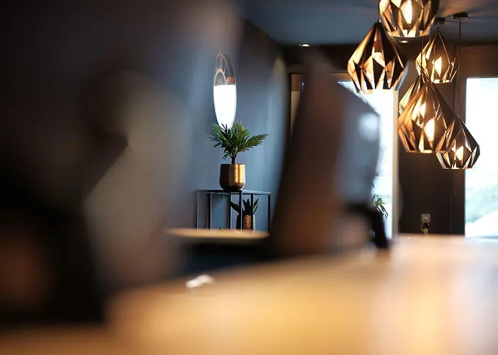 The - & House Aparthotel 4*